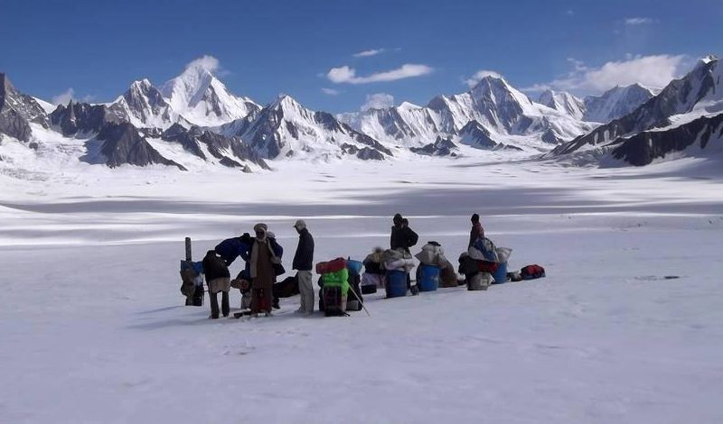 Biafo Hisper Snow Lake Trek